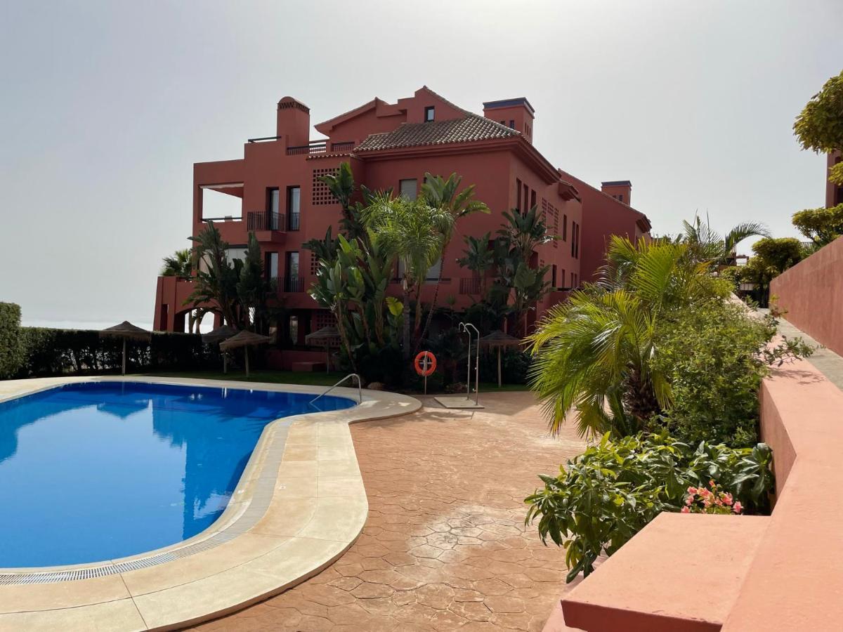 מיחאס Calahonda Luxury Apartment With A Stunning Sea View מראה חיצוני תמונה